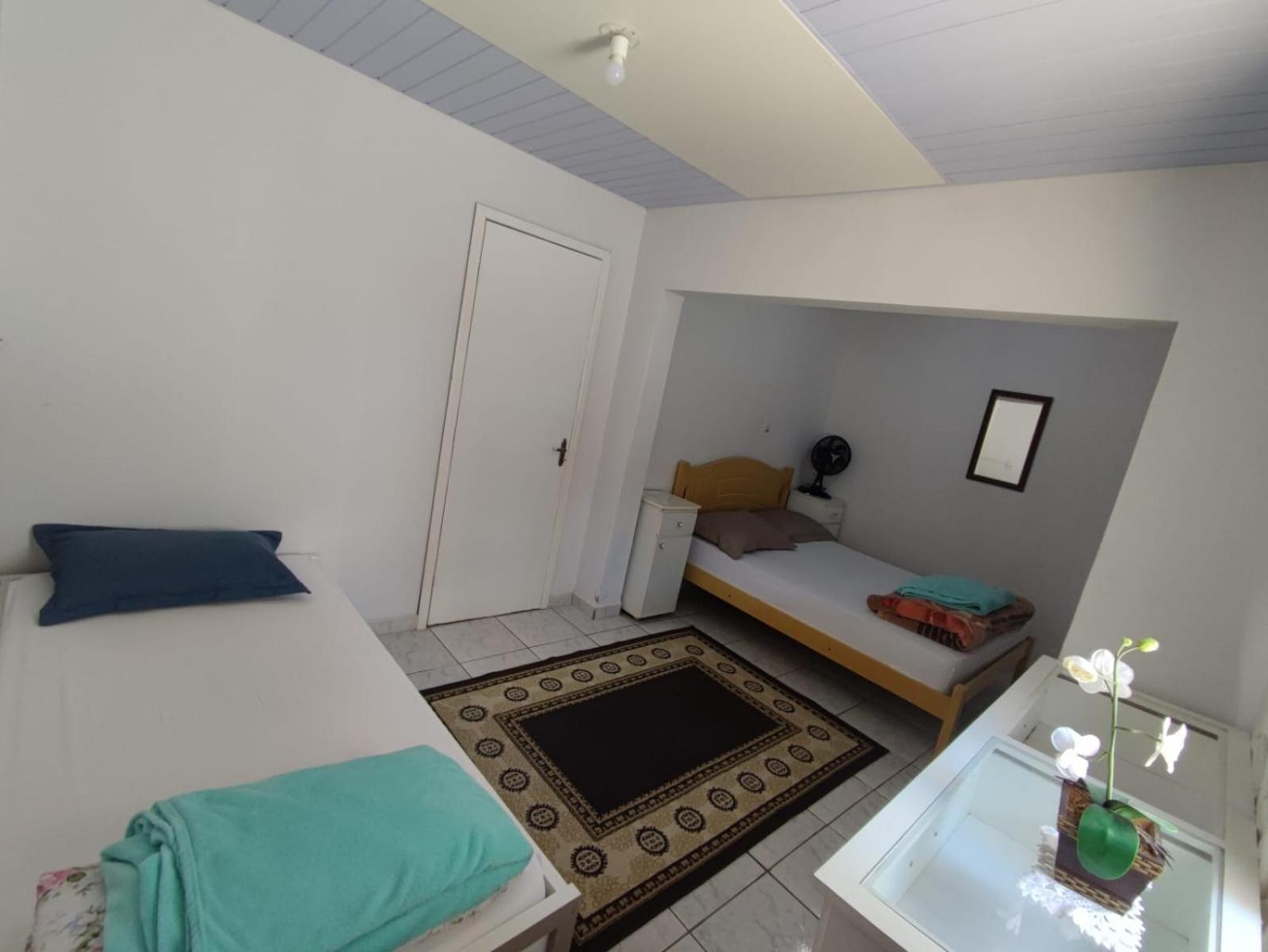 גוארפואבה Hostel Inn Lago מראה חיצוני תמונה