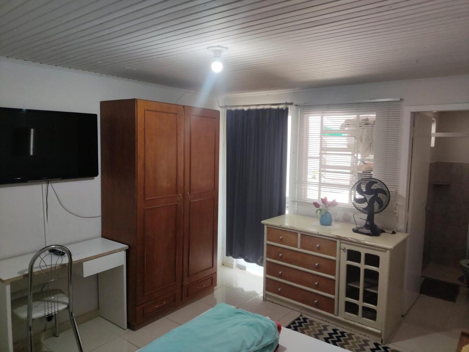 גוארפואבה Hostel Inn Lago מראה חיצוני תמונה